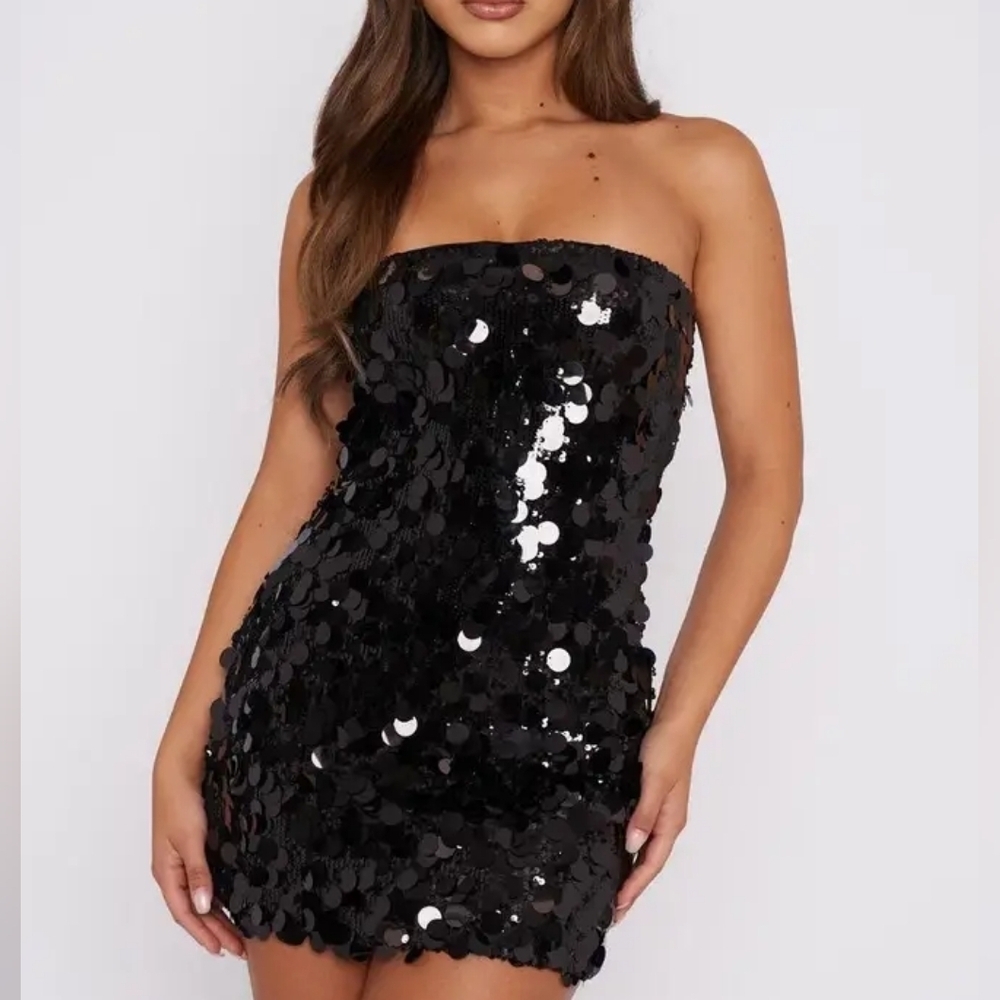 White Fox Boutique White Fox On A Night Like This Black Dress Mini Sequins M